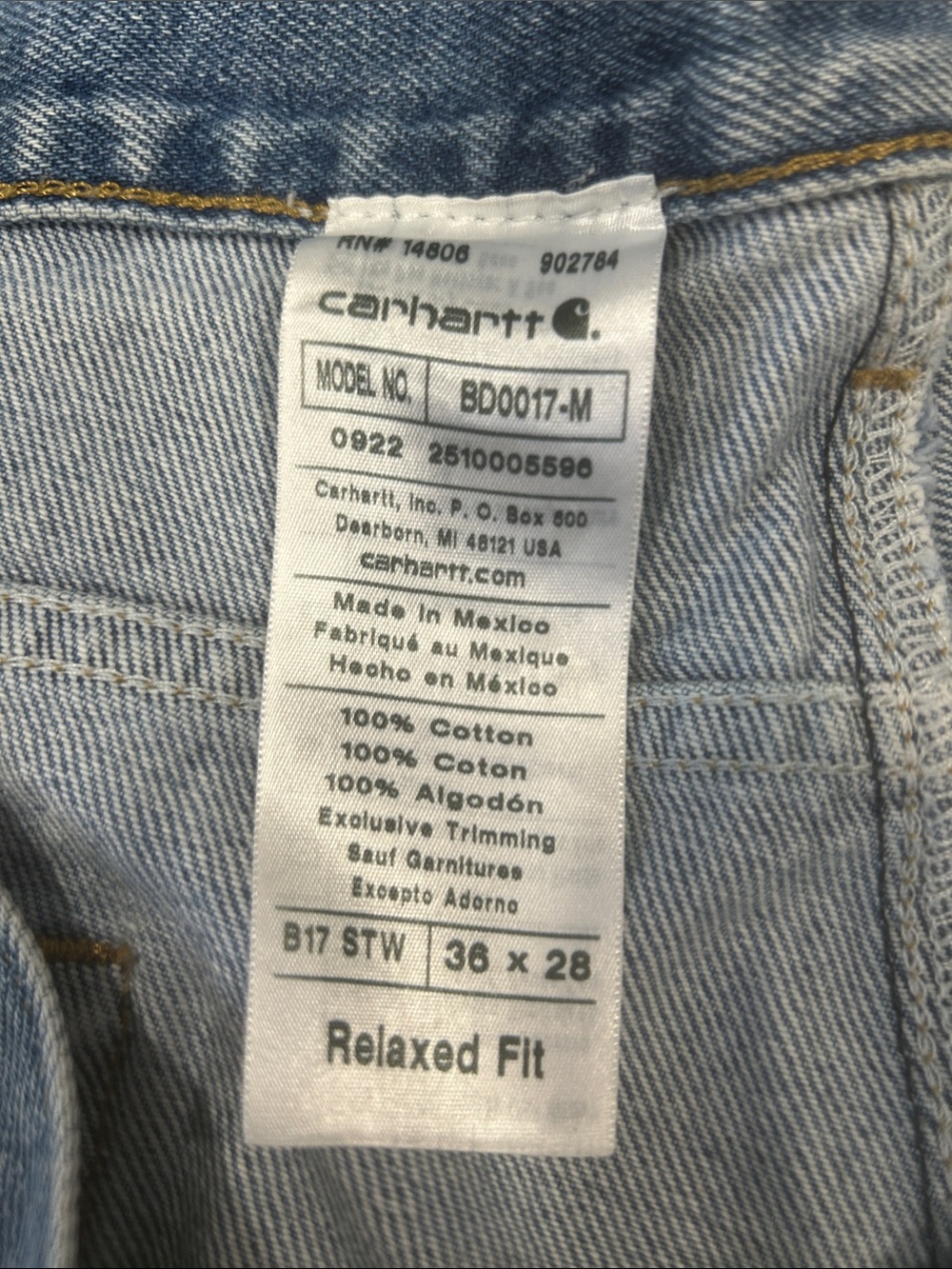 Carhartt B17 Relaxed Fit Tapered Jeans Mens 34x27 Light Wash Workwear Denim - Picture 4 of 15